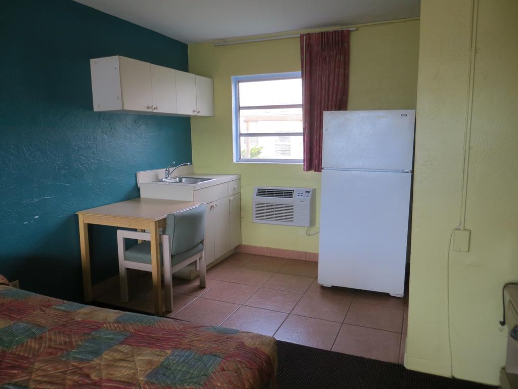 Skyway Motel Daytona Beach Quarto foto